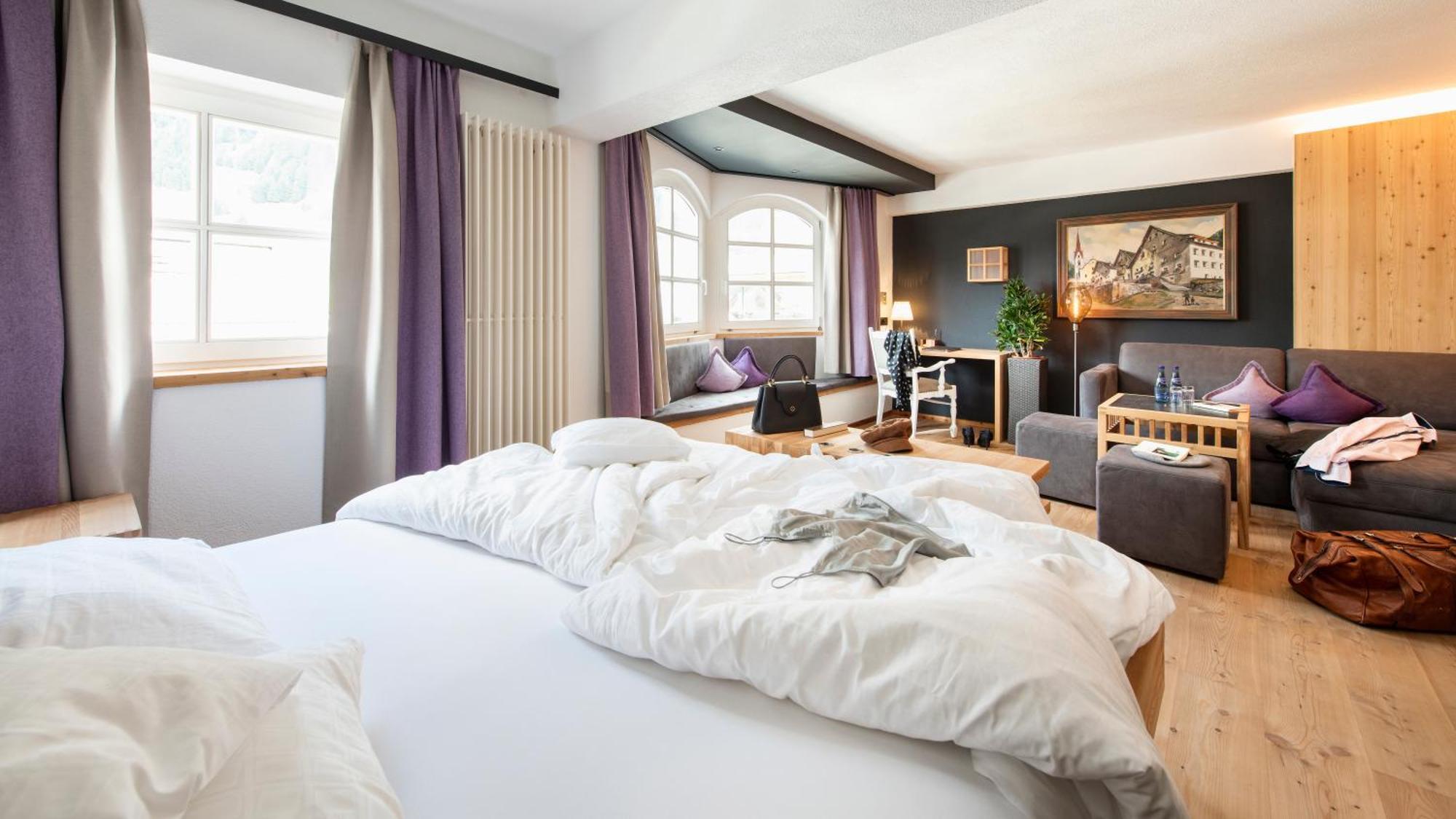 Hotel Goldener Adler - Im Sommer Silvretta Card Premium Inkludiert Ischgl Eksteriør bilde