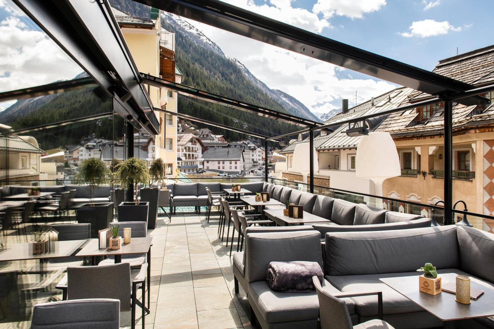 Hotel Goldener Adler - Im Sommer Silvretta Card Premium Inkludiert Ischgl Eksteriør bilde