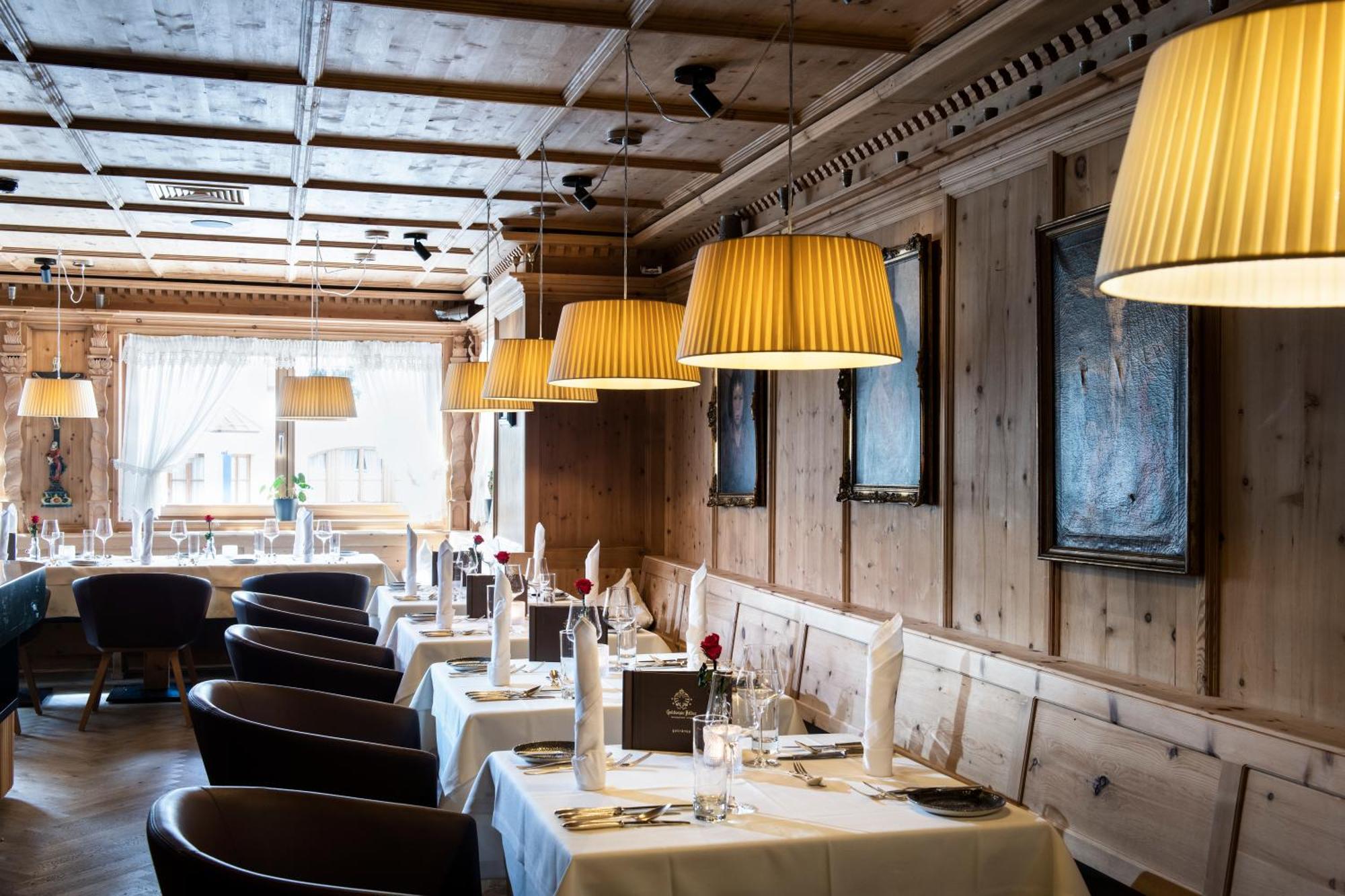 Hotel Goldener Adler - Im Sommer Silvretta Card Premium Inkludiert Ischgl Eksteriør bilde