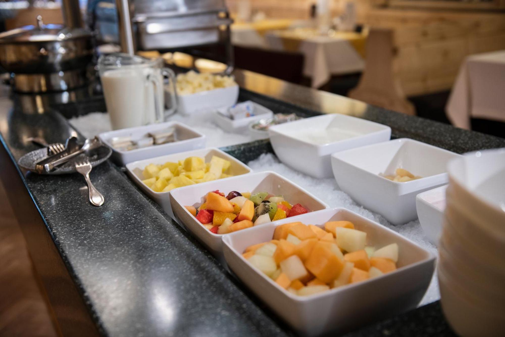 Hotel Goldener Adler - Im Sommer Silvretta Card Premium Inkludiert Ischgl Eksteriør bilde