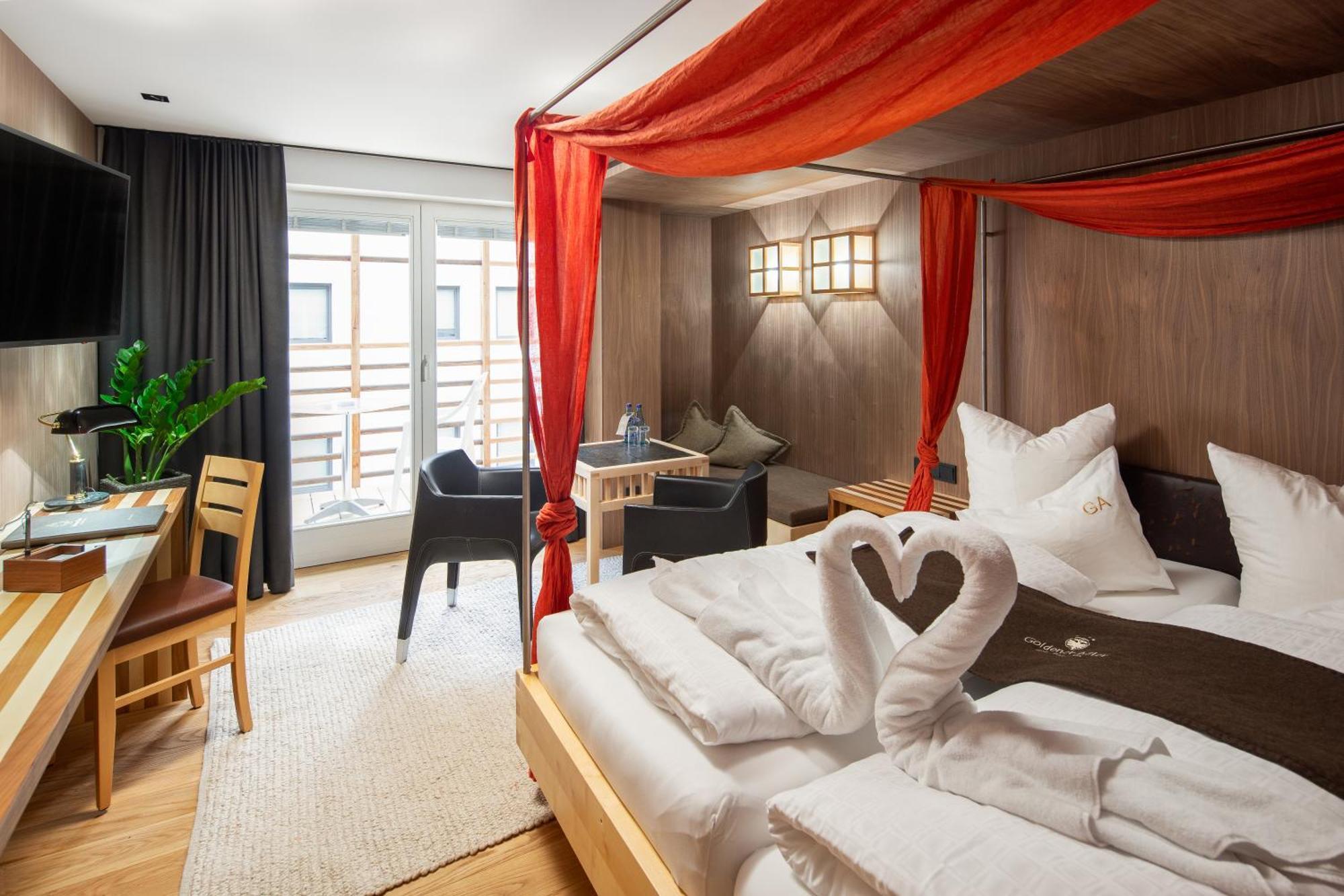 Hotel Goldener Adler - Im Sommer Silvretta Card Premium Inkludiert Ischgl Eksteriør bilde