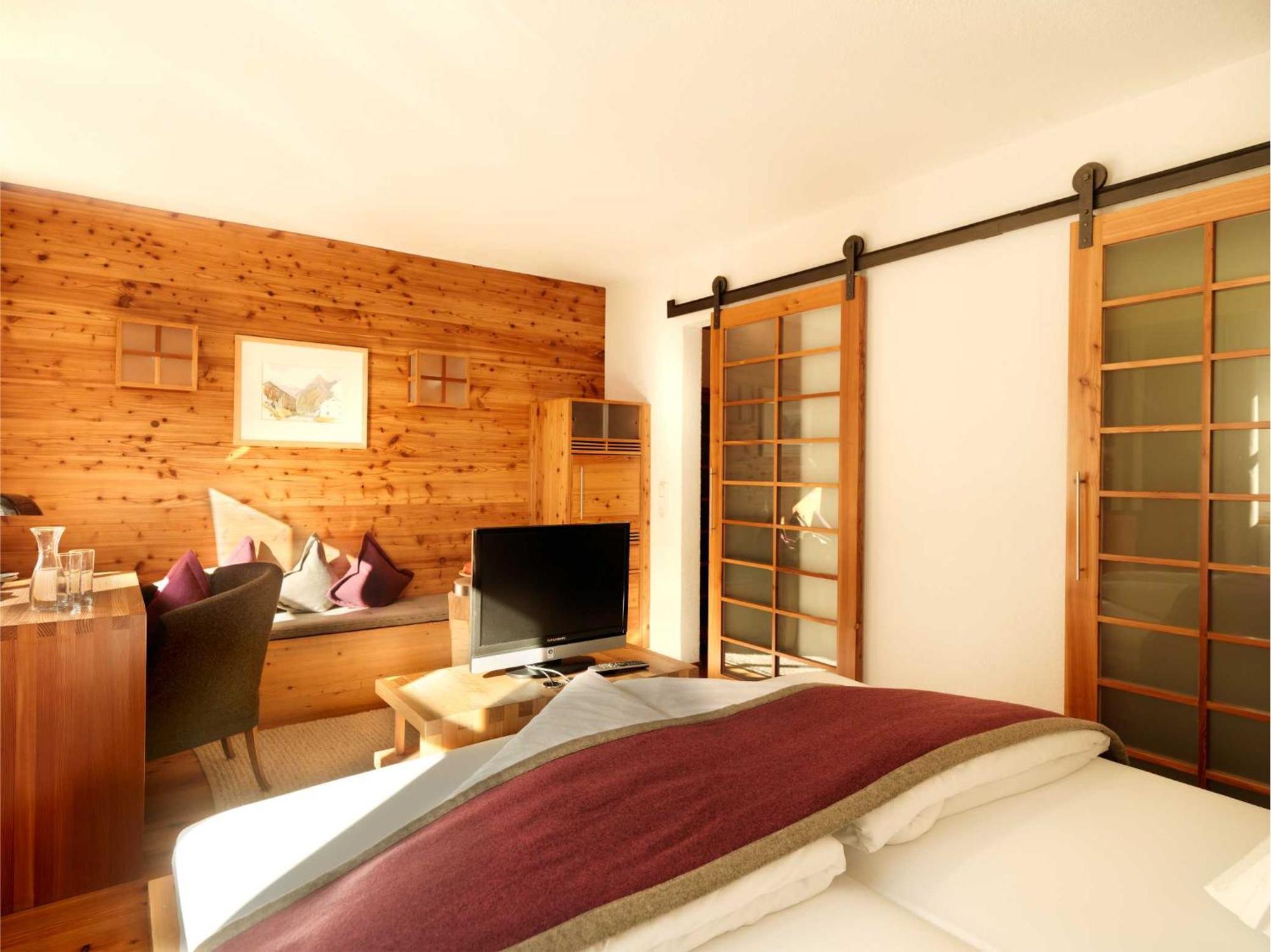 Hotel Goldener Adler - Im Sommer Silvretta Card Premium Inkludiert Ischgl Eksteriør bilde