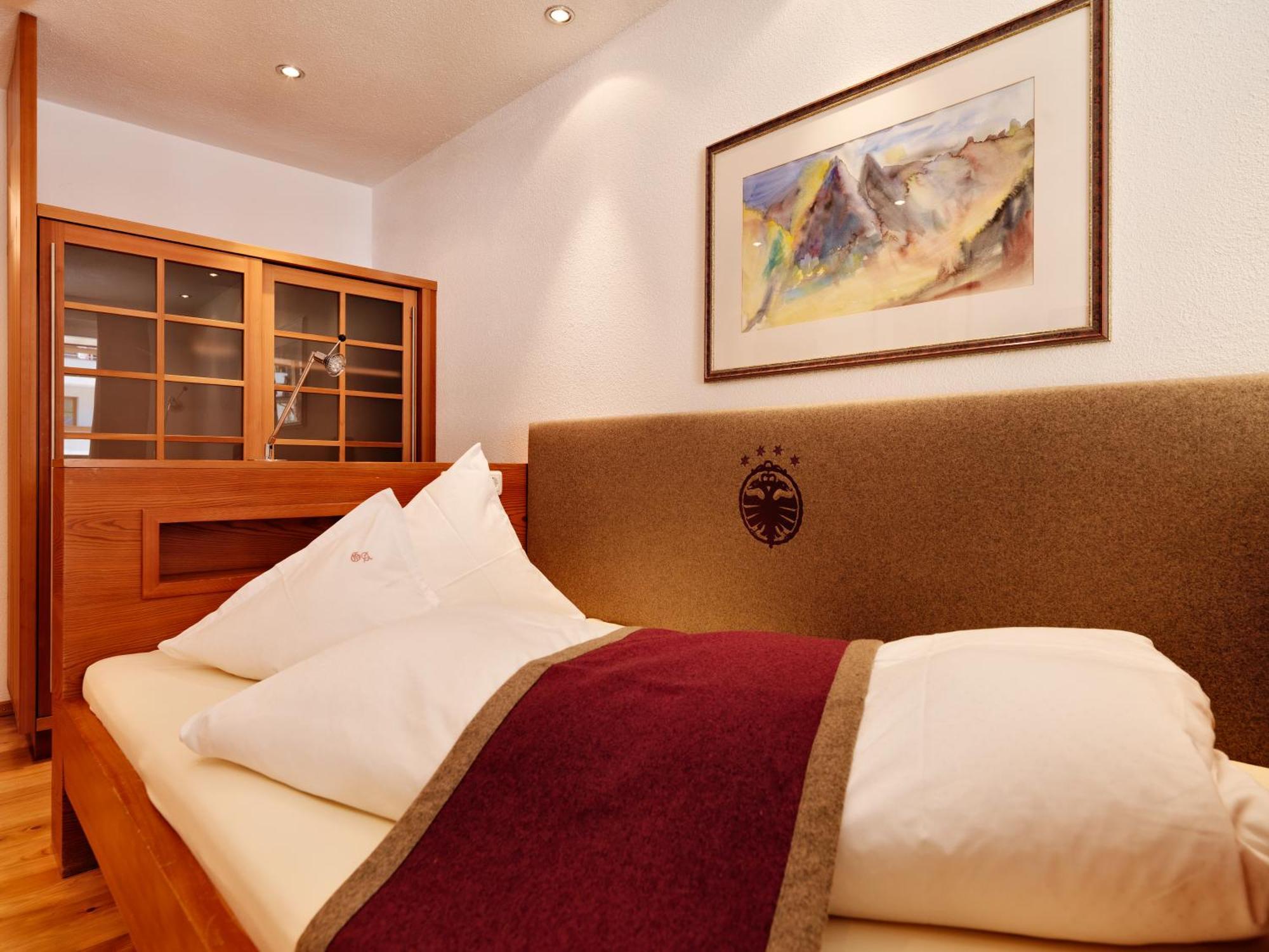 Hotel Goldener Adler - Im Sommer Silvretta Card Premium Inkludiert Ischgl Eksteriør bilde