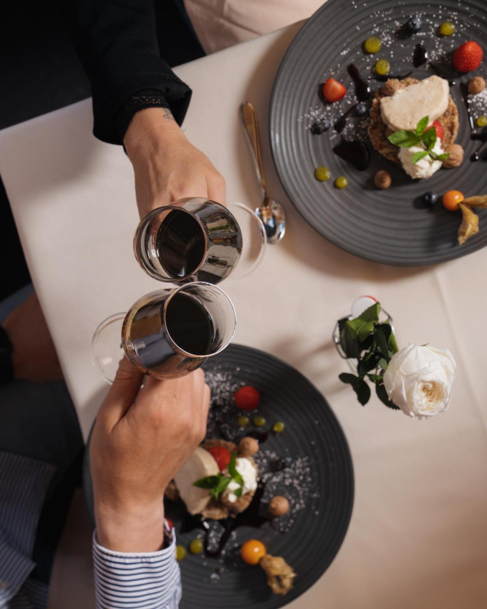 Hotel Goldener Adler - Im Sommer Silvretta Card Premium Inkludiert Ischgl Eksteriør bilde